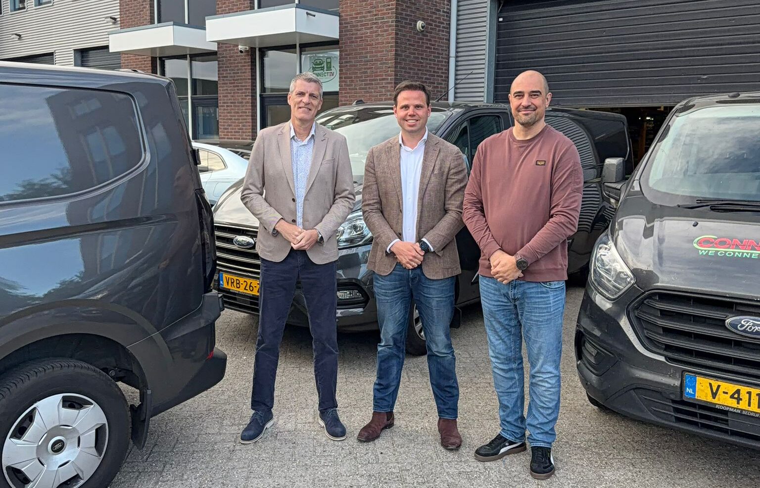 Samenwerking ConnectEV en Van Dorp